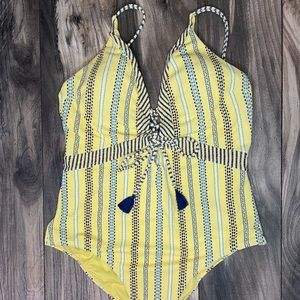 Jessica Simpson One Piece Swimsuit